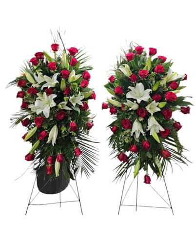 2 standing easels with roses and lilies (rose colors can be changed)
Premium designs are on wooden easels