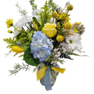 La Dolce Vita Flower Arrangement