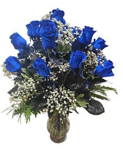 <p>Your Love & Devotion delivered. Surprise your special one with this gorgeous arrangement of blue roses.</p>
<p>It’s a an unforgettable display of your timeless love that they'll always remember.</p>