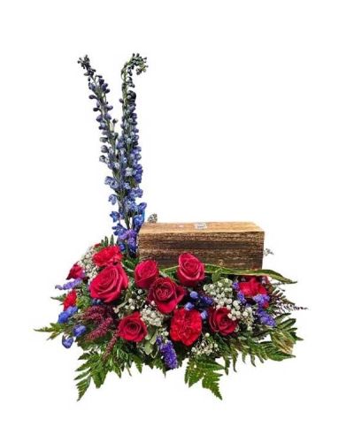 <p>Celebrate their service and love for country with this beautiful tribute</p>